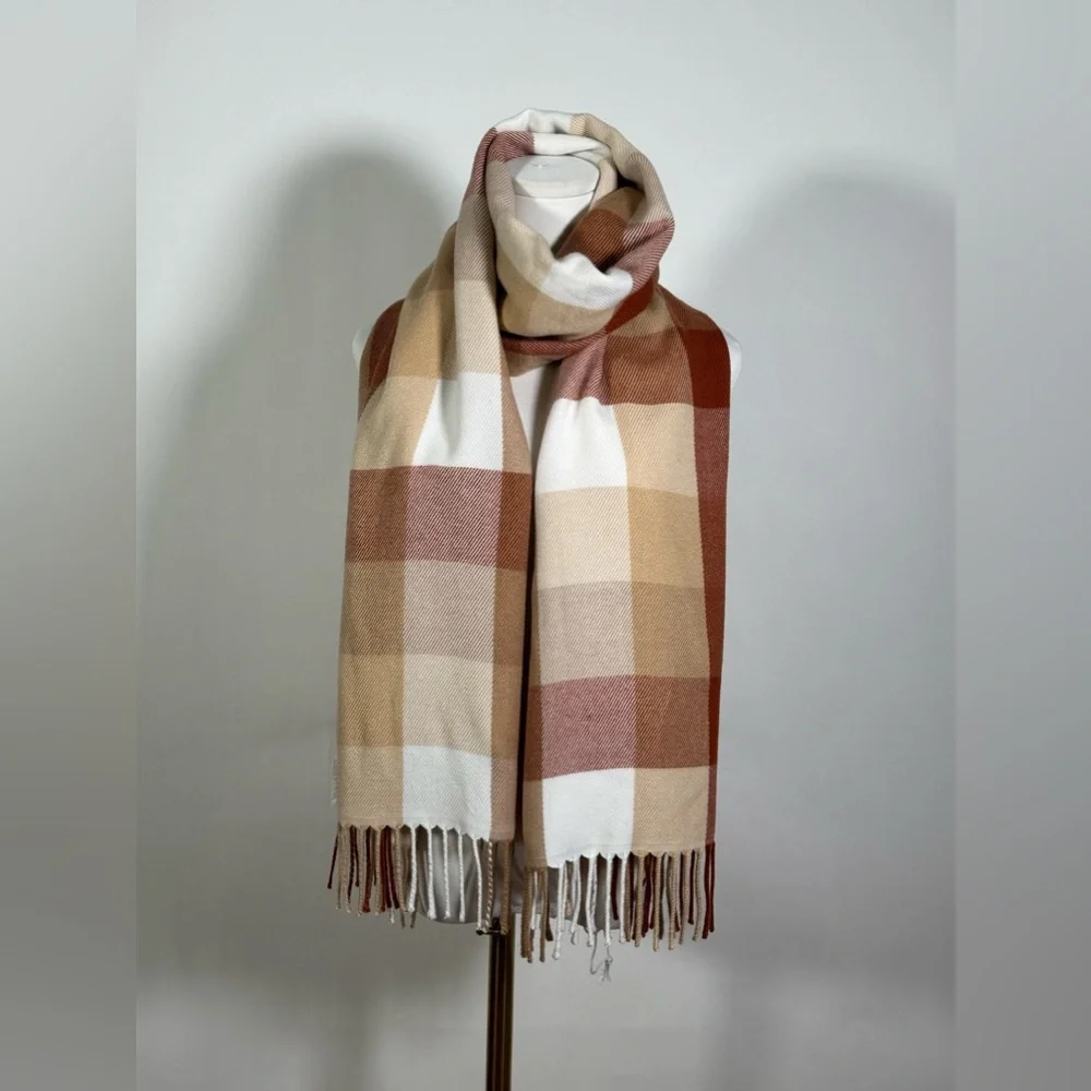 NWOT J. Crew Classic scarf. Perfect Christmas gift.